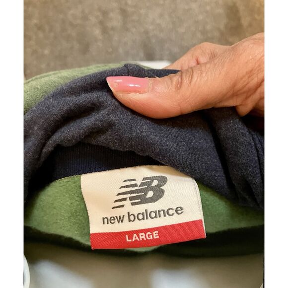 New Balance Hoodie Men’s Size Large Shirt Sweatshirt Flag Logo Green Cotton - Picture 5 of 5